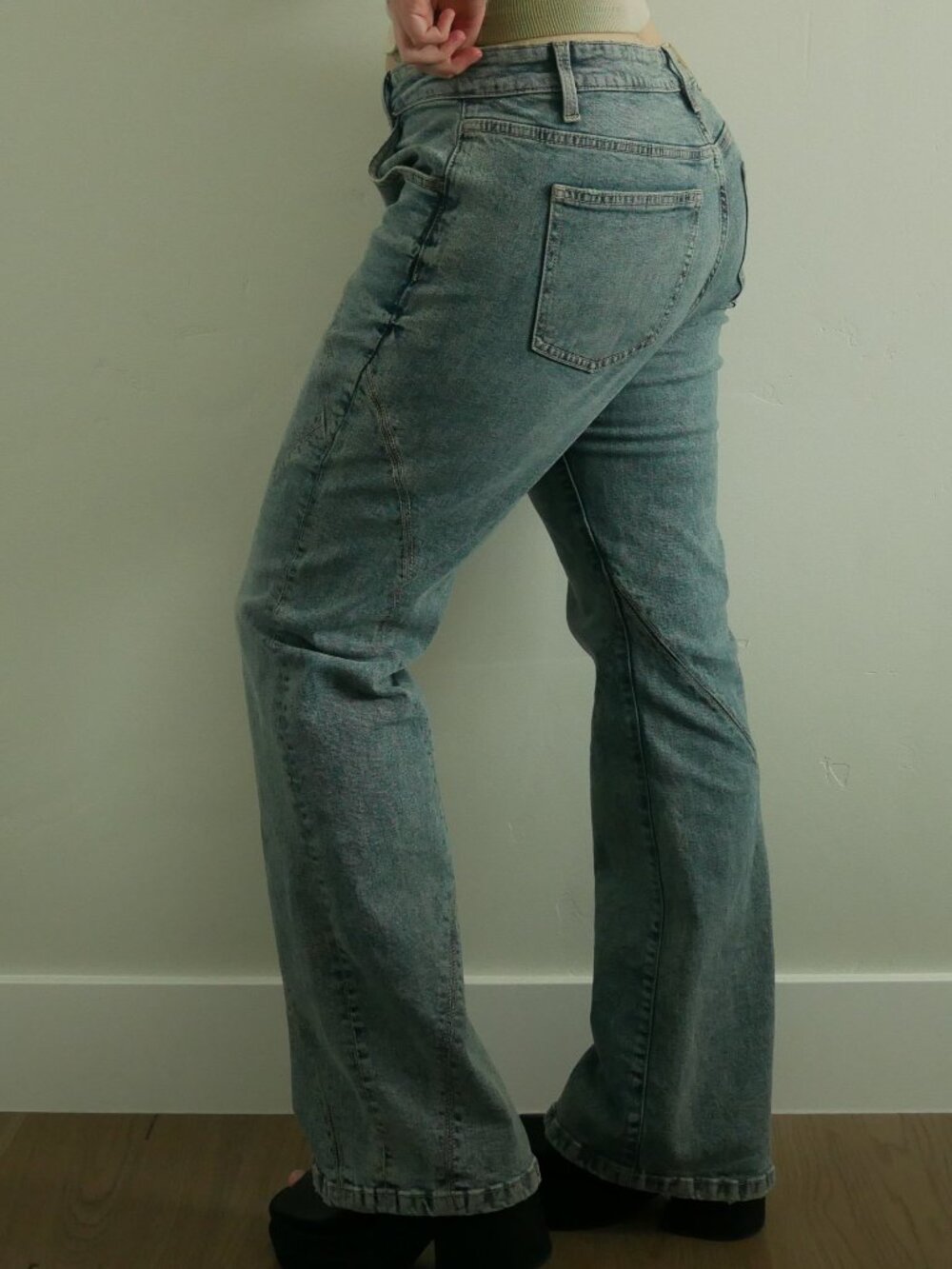 Cotton On Stretch Bootcut Midrise Jeans, size 32 - Picture 3 of 5